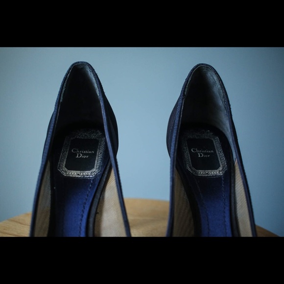 Blue Dior Midnight Garden Rhinestone Rose Pumps - Picture 7 of 8